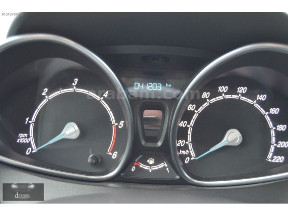 2022 BOYASIZ COURİER 1.5 TDCİ TİTANIUM PLUS+41.00KM ORJINAL