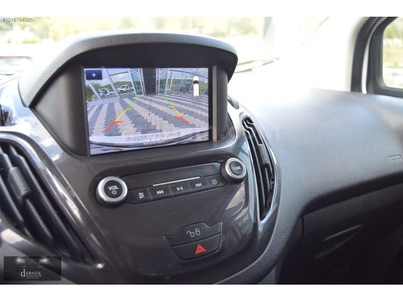 2022 BOYASIZ COURİER 1.5 TDCİ TİTANIUM PLUS+41.00KM ORJINAL