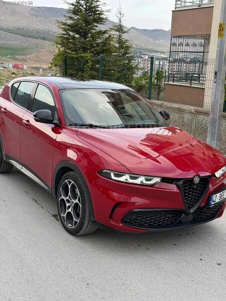 SEVİLEN AUTO dan ALFA ROMEO HATASIZ BOYASIZ DEĞİŞENSİZ FULL