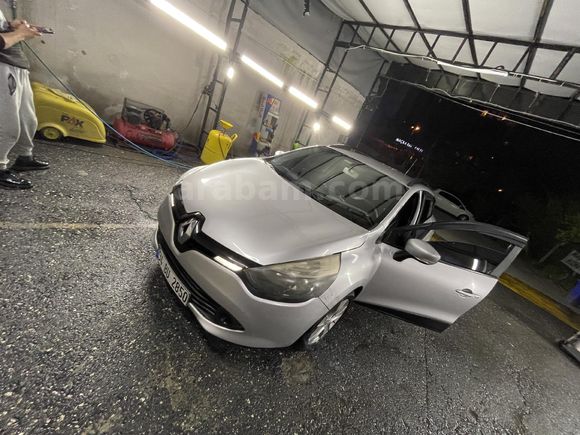 Sahibinden Renault Clio 1.5 dCi SportTourer Joy 2013 Model  226.080 km Gri (Gümüş)