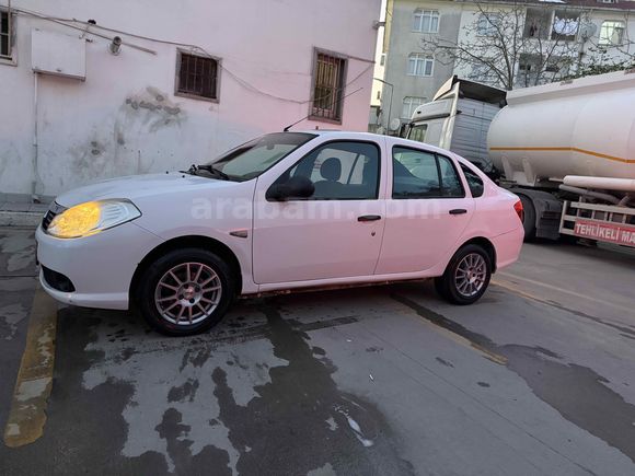 Sahibinden Renault Symbol 1.4 Authentique 2011 Model  183.000 km Beyaz
