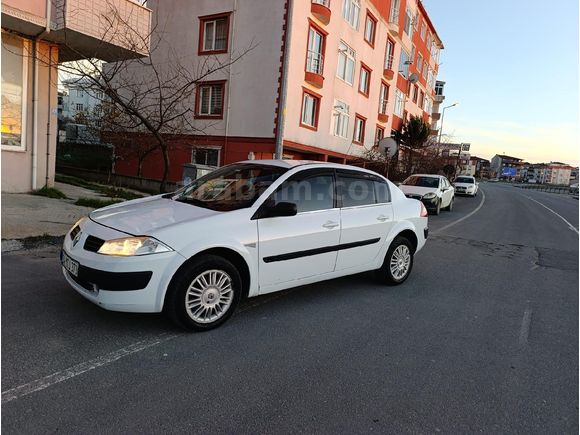 Sahibinden Renault Megane 1.6 Authentique 2004 Model