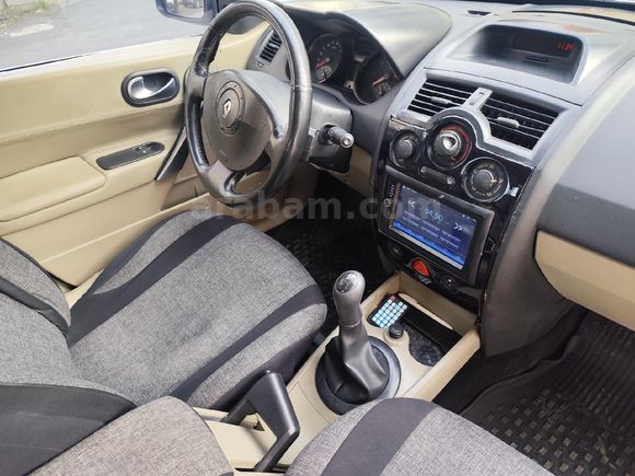 Sahibinden Renault Megane 1.6 Authentique 2004 Model