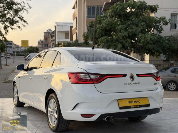 //2018 ÇIKIŞ MEGAN 1.5 DCİ EDC TOUCH PLUS 196 BİN KM'DE//