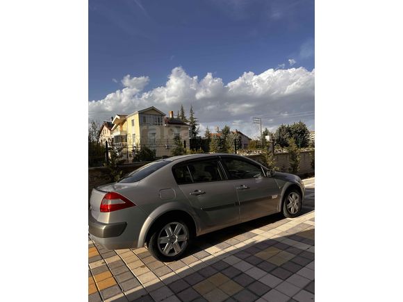 Sahibinden Renault Megane 1.6 Dynamique 2004 Model 