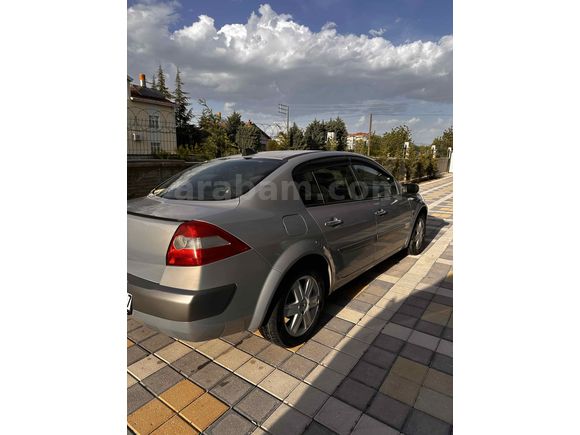 Sahibinden Renault Megane 1.6 Dynamique 2004 Model 