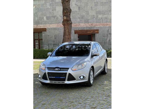Sahibinden  Focus 2014 Model Düşük Km Kusursuz Hatasız 
