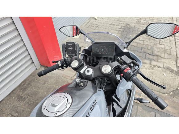 SON GÜNLER 5Bin km BAKIMI YENi 250SR