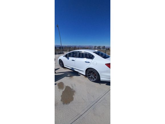 Sahibinden Honda Civic 1.6 Dream 2015 Model