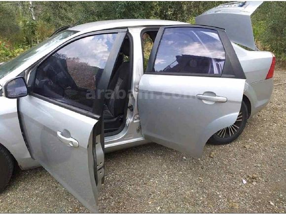 Sahibinden Ford Focus 1.6 Comfort 2011 Model