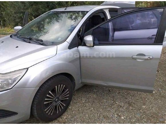 Sahibinden Ford Focus 1.6 Comfort 2011 Model