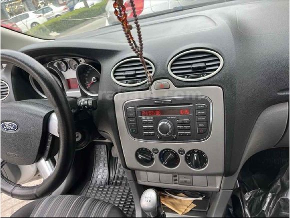 Sahibinden Ford Focus 1.6 Comfort 2011 Model