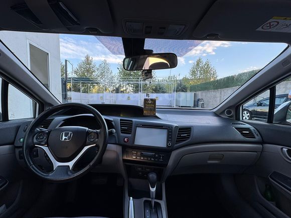 MEMURDAN SATILIK Honda Civic 1.6i VTEC Eco Elegance 2016 Model 