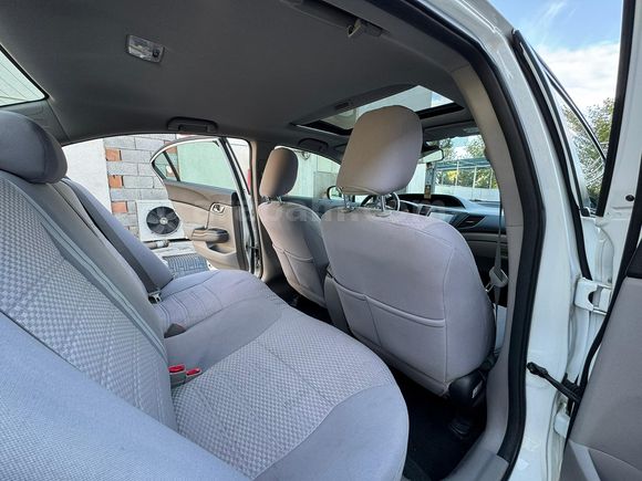 MEMURDAN SATILIK Honda Civic 1.6i VTEC Eco Elegance 2016 Model 