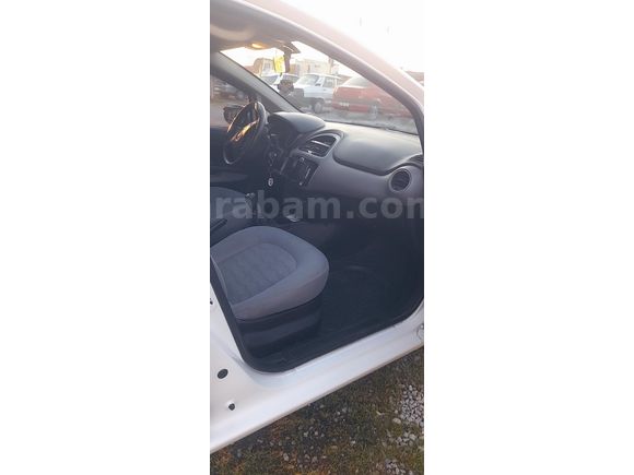 kılıç   Galeriden Fiat Linea 1.3 Multijet Active Plus 2014 Model Çanakkale