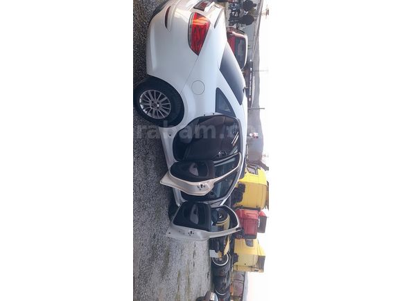 kılıç   Galeriden Fiat Linea 1.3 Multijet Active Plus 2014 Model Çanakkale
