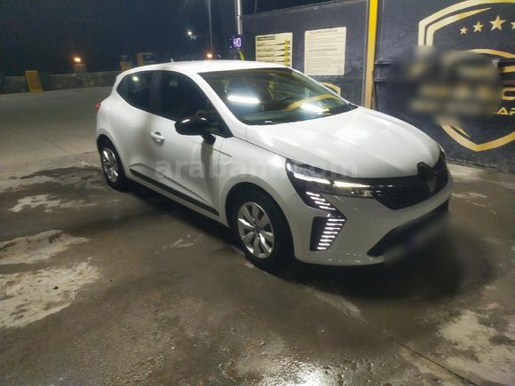 Sahibinden Renault Clio 1.0 TCe Equilibre 2023 Model