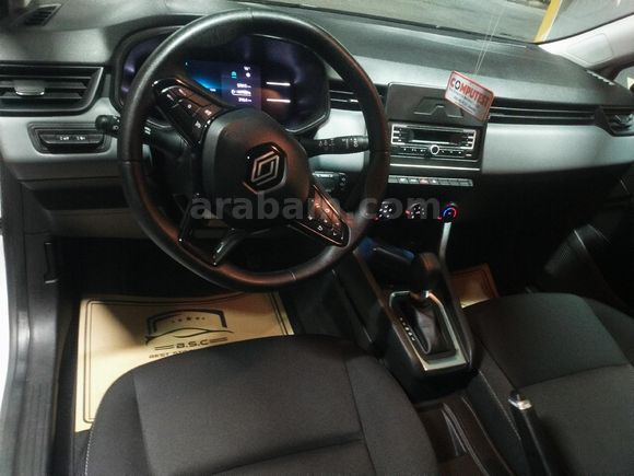 Sahibinden Renault Clio 1.0 TCe Equilibre 2023 Model