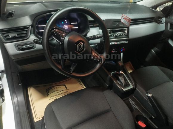 Sahibinden Renault Clio 1.0 TCe Equilibre 2023 Model