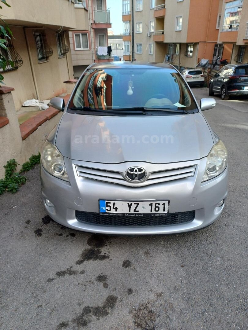 Sahibinden Toyota Auris 1.4 D-4D Comfort Extra 2012 Model 7