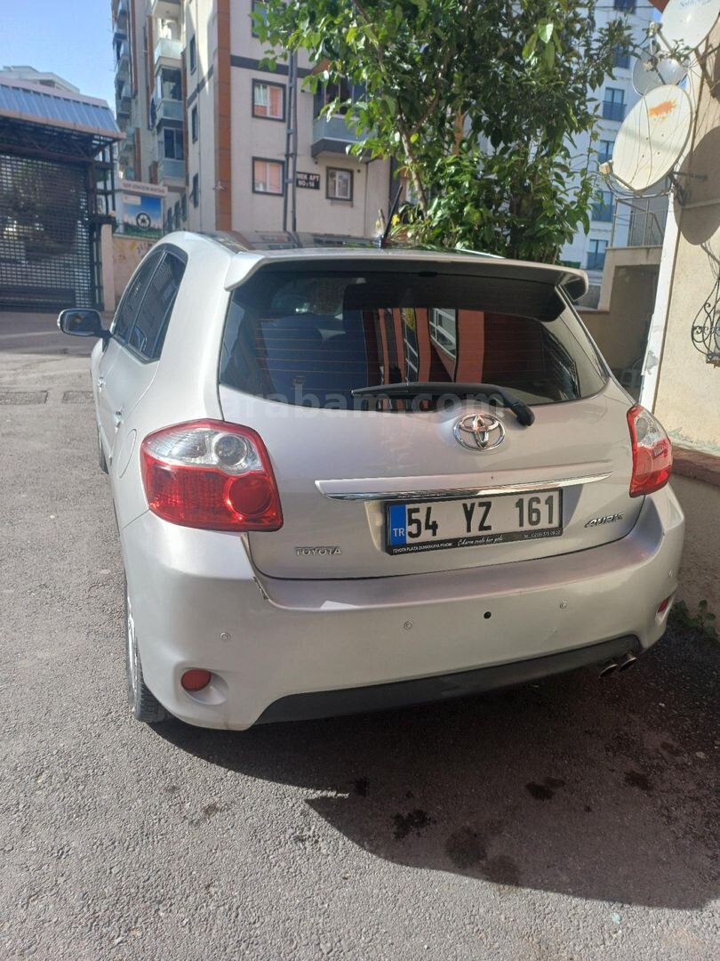 Sahibinden Toyota Auris 1.4 D-4D Comfort Extra 2012 Model 6