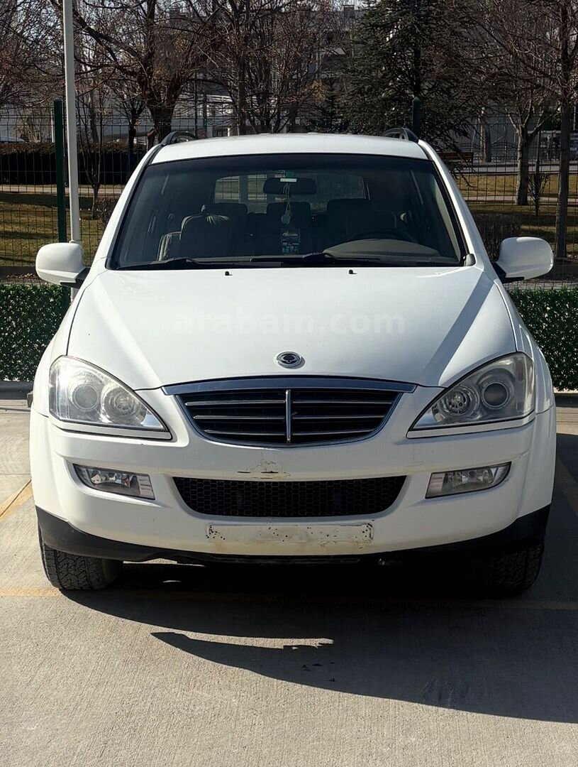 Sahibinden KGM SsangYong Kyron 2.0 XDI Limited 4x4 2012 Model İstanbul 230.000 km Beyaz 3