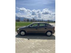 Opel Astra 1.6 //16WALF// 1998 MODEL GL