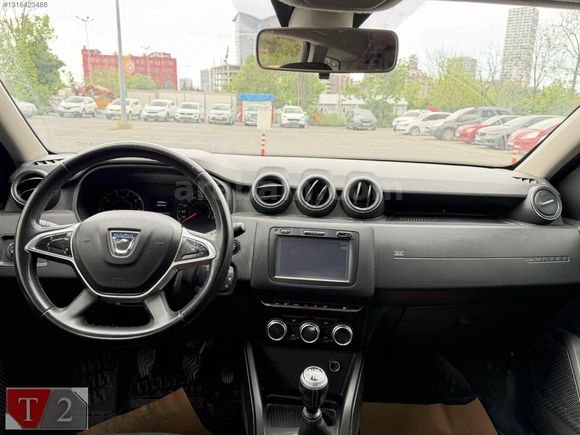**K.K 12 AY TAKSİT İMKANI**TEKBAŞ MALTEPE' DEN DACİA DUSTER 4X4