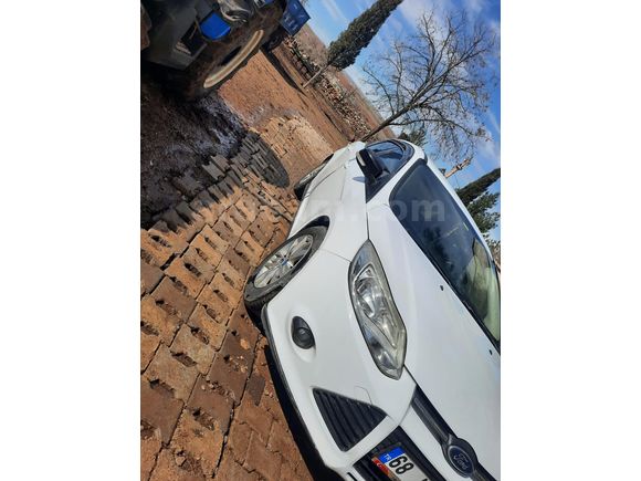 Sahibinden Ford Focus 1.6 TDCi Trend X 2013 Model