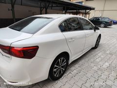 Sahibinden Toyota Avensis 1.6 Advance 2015 Model  146.000 km Beyaz