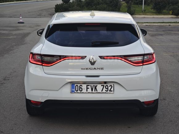 Sahibinden Renault Megane 1.6 Joy 2017 Model