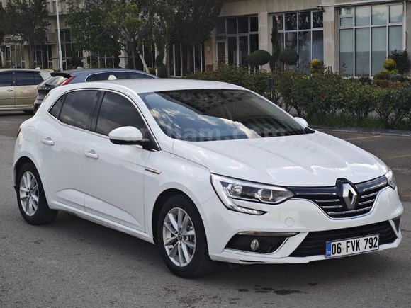 Sahibinden Renault Megane 1.6 Joy 2017 Model