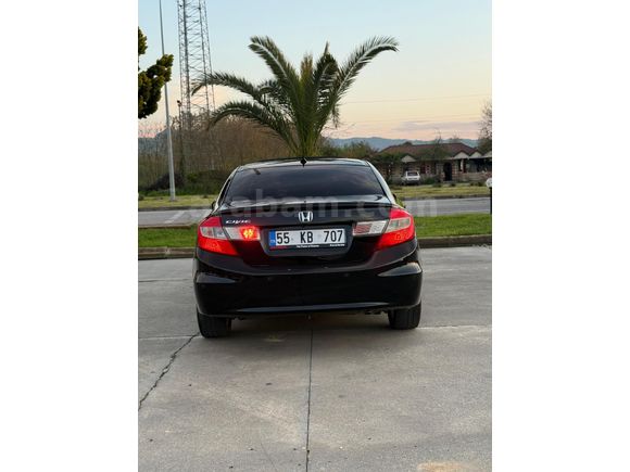 HATASIZ SINIF DÜŞÜK KM SERVİS BAKIMLI  MEMURDAN
