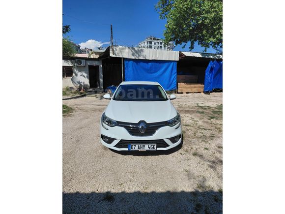 Sahibinden Renault Megane 1.6 Joy 2019 Model  54000 km Beyaz