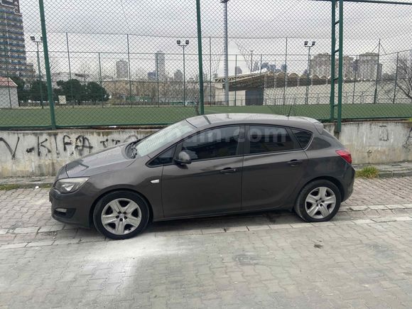 Sahibinden Opel Astra 1.6 Edition 2013 Model 