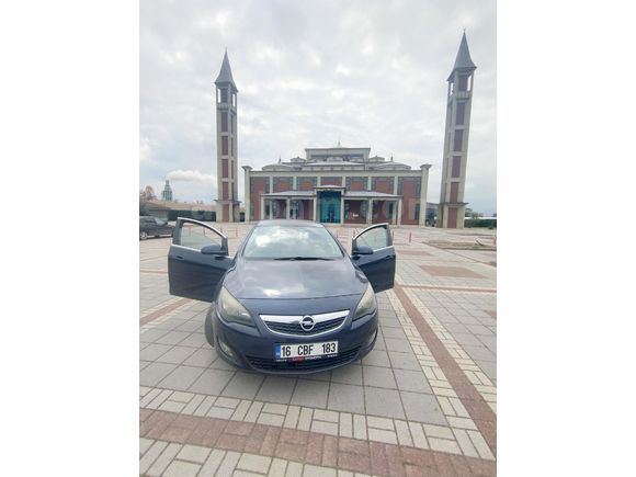 Sahibinden Opel Astra 1.4 T Sport 2012 Model