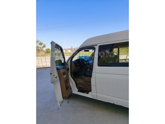 Sahibinden Volkswagen MultiVan 1.9 TDI 2004 Model  250.000 km Beyaz