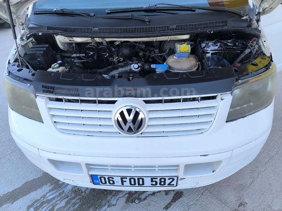 Sahibinden Volkswagen MultiVan 1.9 TDI 2004 Model  250.000 km Beyaz