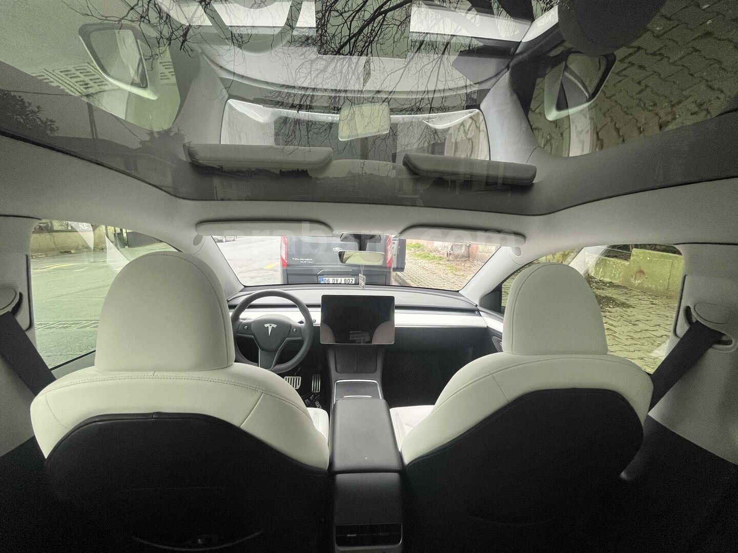 Sahibinden Tesla Model Y Performance (Legacy) 2023 Model İstanbul 50.000 km Beyaz 7