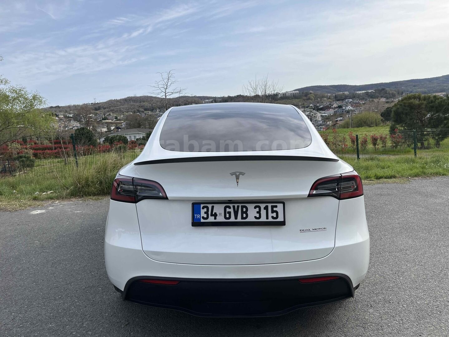 Sahibinden Tesla Model Y Performance (Legacy) 2023 Model İstanbul 50.000 km Beyaz 3