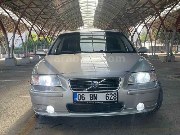 Sahibinden Volvo S60 2.0 T 2005 Model 401000 km Gri (Gümüş)