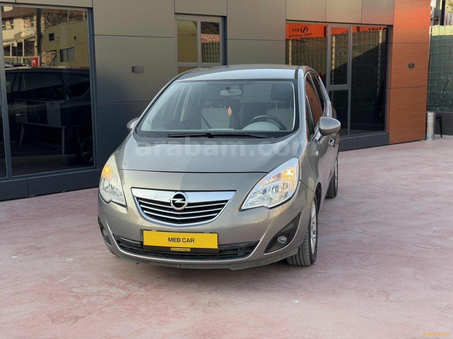 Galeriden Opel Meriva 1.3 CDTI Cosmo 2011 Model İstanbul 355.400 km Şampanya 4