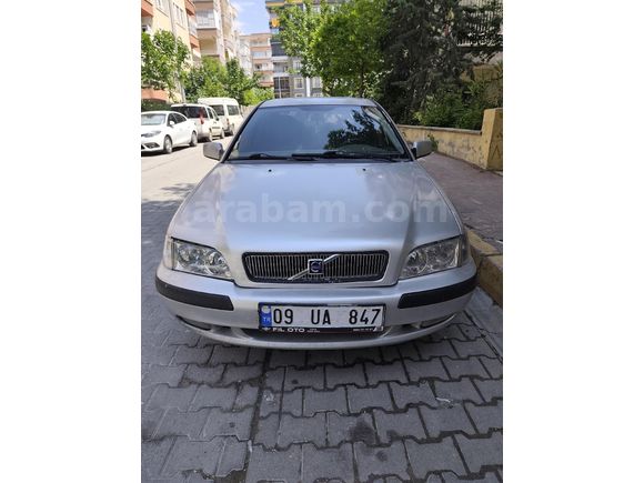 Sahibinden Volvo S40 1.6 2001 Model  352.000 km Gri (metalik)