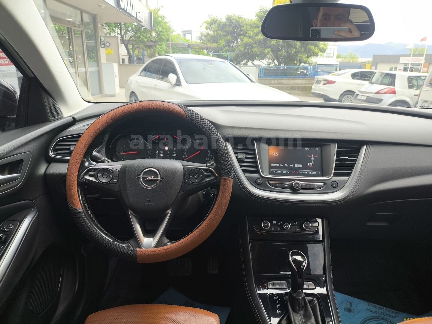 Galeriden Opel Grandland X 1.5 D 120.Yıl 2019 Model Bursa 157.000 km Beyaz 7