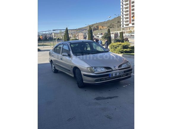 1998 Renault Megane 2.0 8V – FULL BAKIMLI, UZUN MUAYENELİ