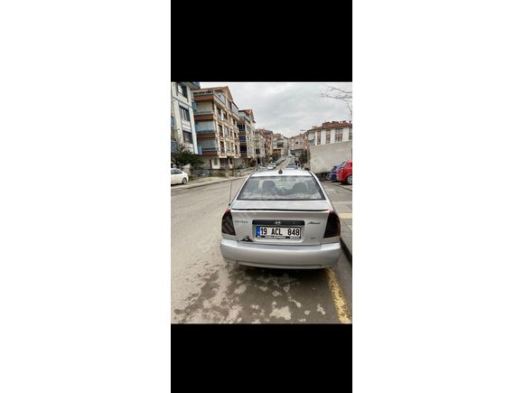 Sahibinden Hyundai Accent 1.3 LS 2001 Model 