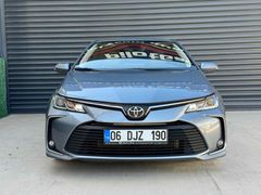 Sahibinden Toyota Corolla 1.5 Flame 2022 Model  106.000 km Lacivert