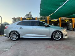 200 BİN EKSTRALI SAHİBİNDEN ORİJİNAL MEGANE 4