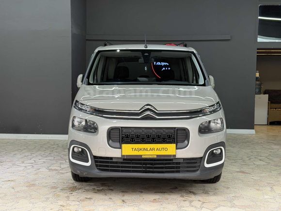 2021 Berlingo Feel Stil EAT8 HATASIZ BOYASIZ TRAMERSİZ