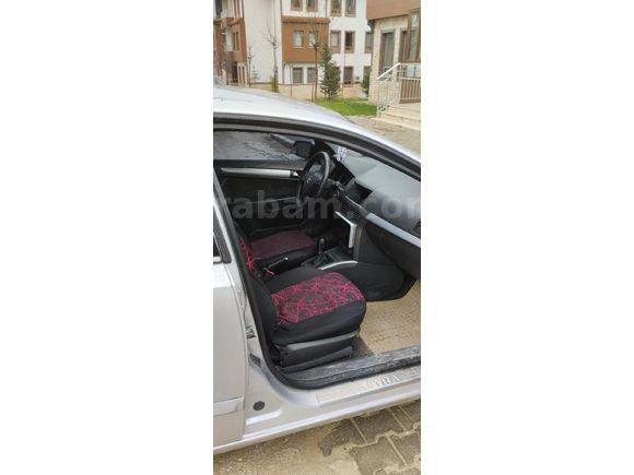 Sahibinden Opel Astra 1.3 CDTI Enjoy 2006 Model  298.000 km Gri